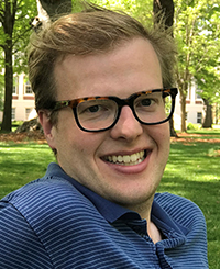 Oliver-bio Photo of Oliver Simpson